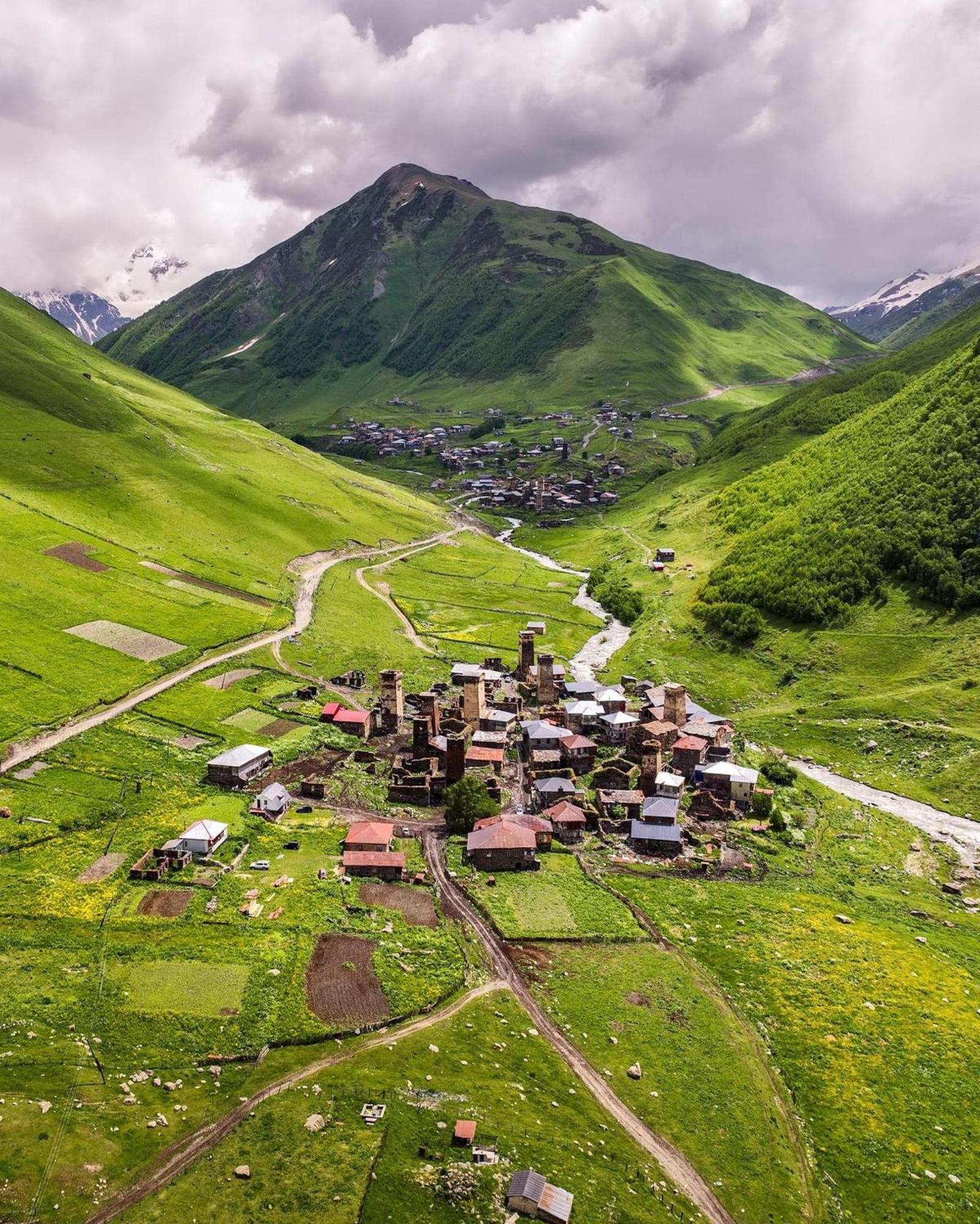 Готель Mtashi - Მთაში Ушґулі Екстер'єр фото